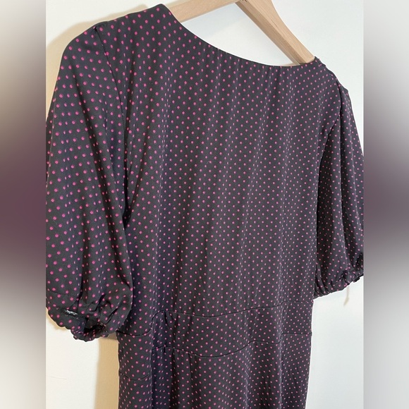 IGIGI Polka Dot Dress Size 18/20 Pink & Black Short Sleeves V-Neck Knee Length - Picture 6 of 9